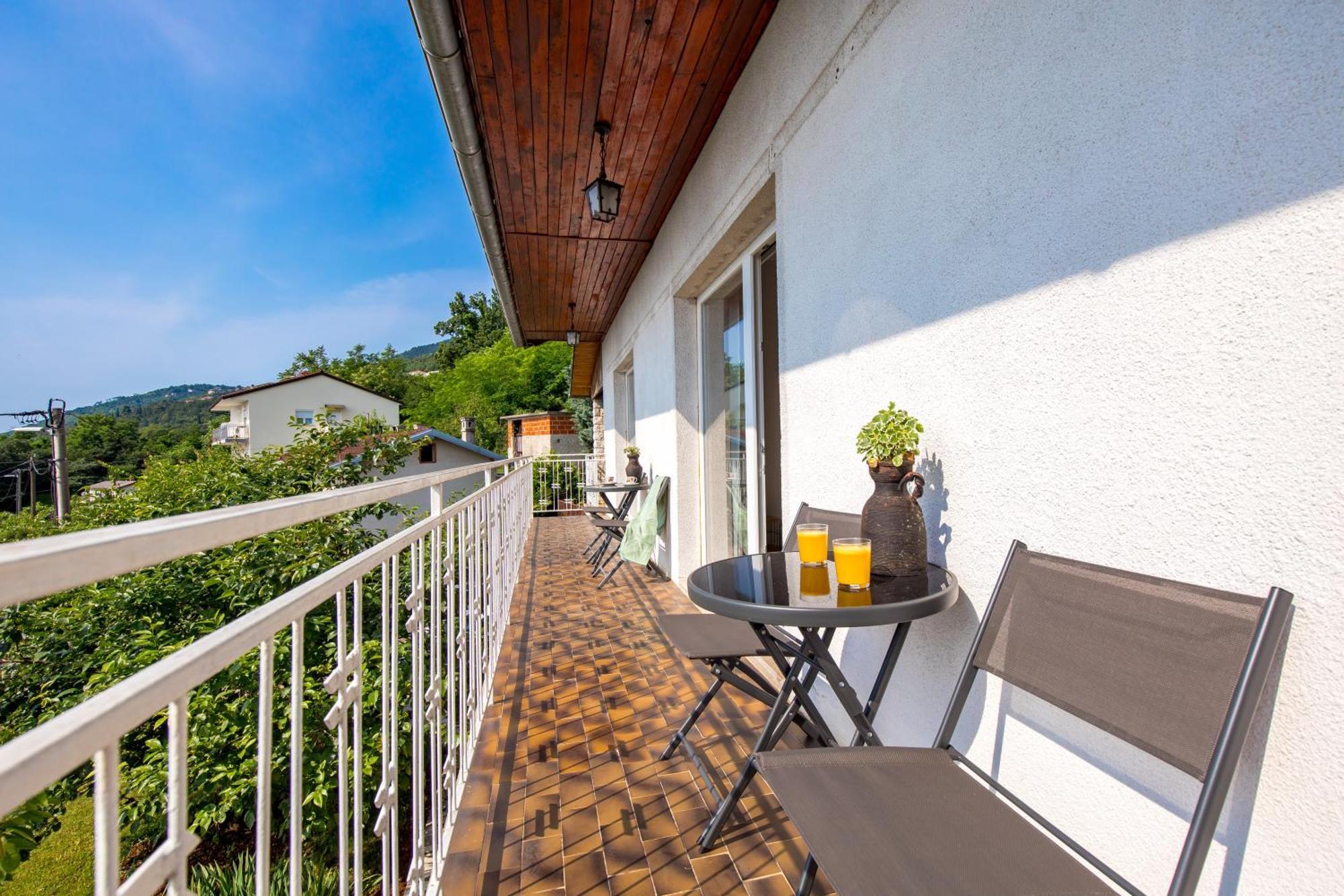 Apartment Div Lovran Exterior foto